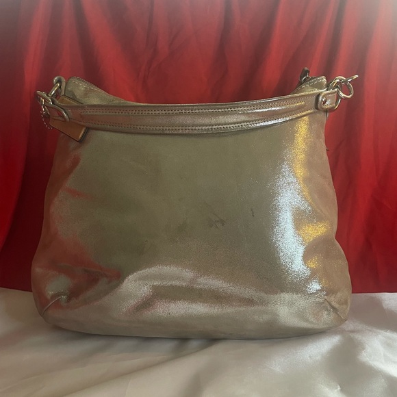 Authentic Coach Metallic Purse!!! #078 - Picture 3 of 5